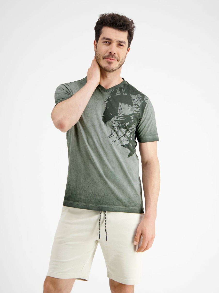 Heren LERROS | T-Shirt Met V-Hals En Bloemenprint Chilled Olive